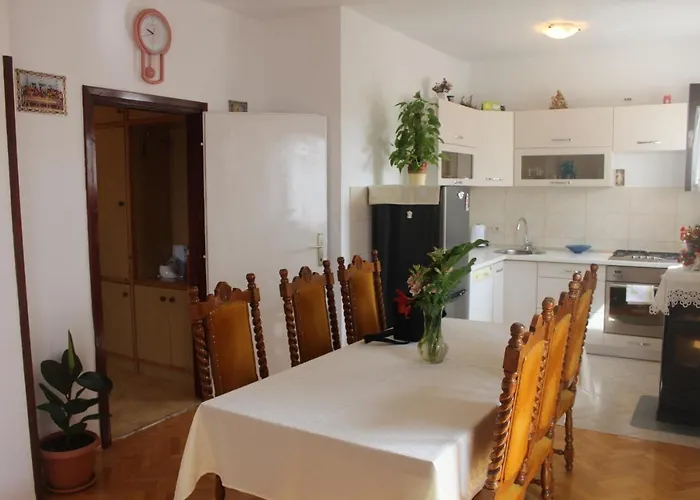 Apartments Ana