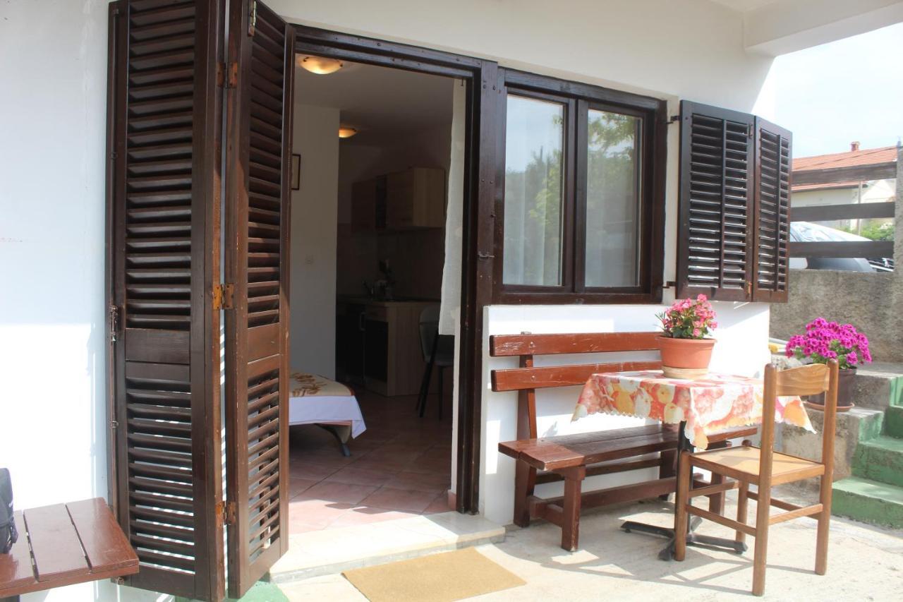 Apartman Ana Zára